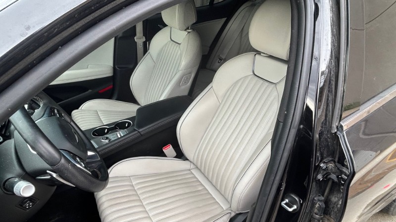 2024 Genesis G70