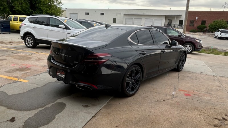2024 Genesis G70