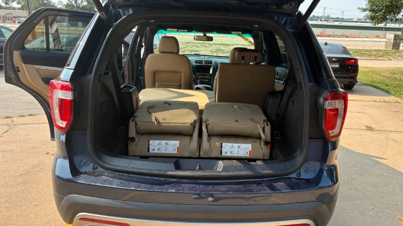 2016 Ford Explorer XLT Sport Utility