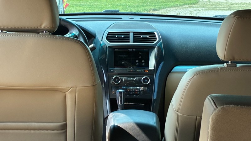 2016 Ford Explorer XLT Sport Utility