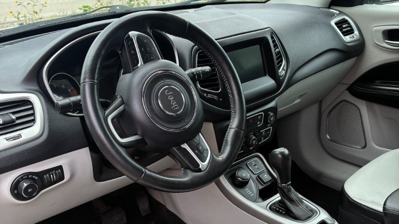 2018 Jeep Compass Latitude Sport